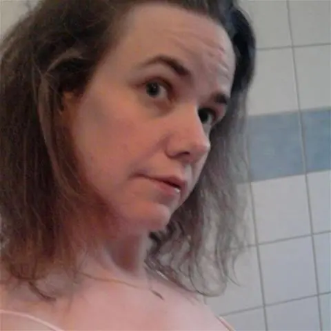 enostavnojezikava image 1